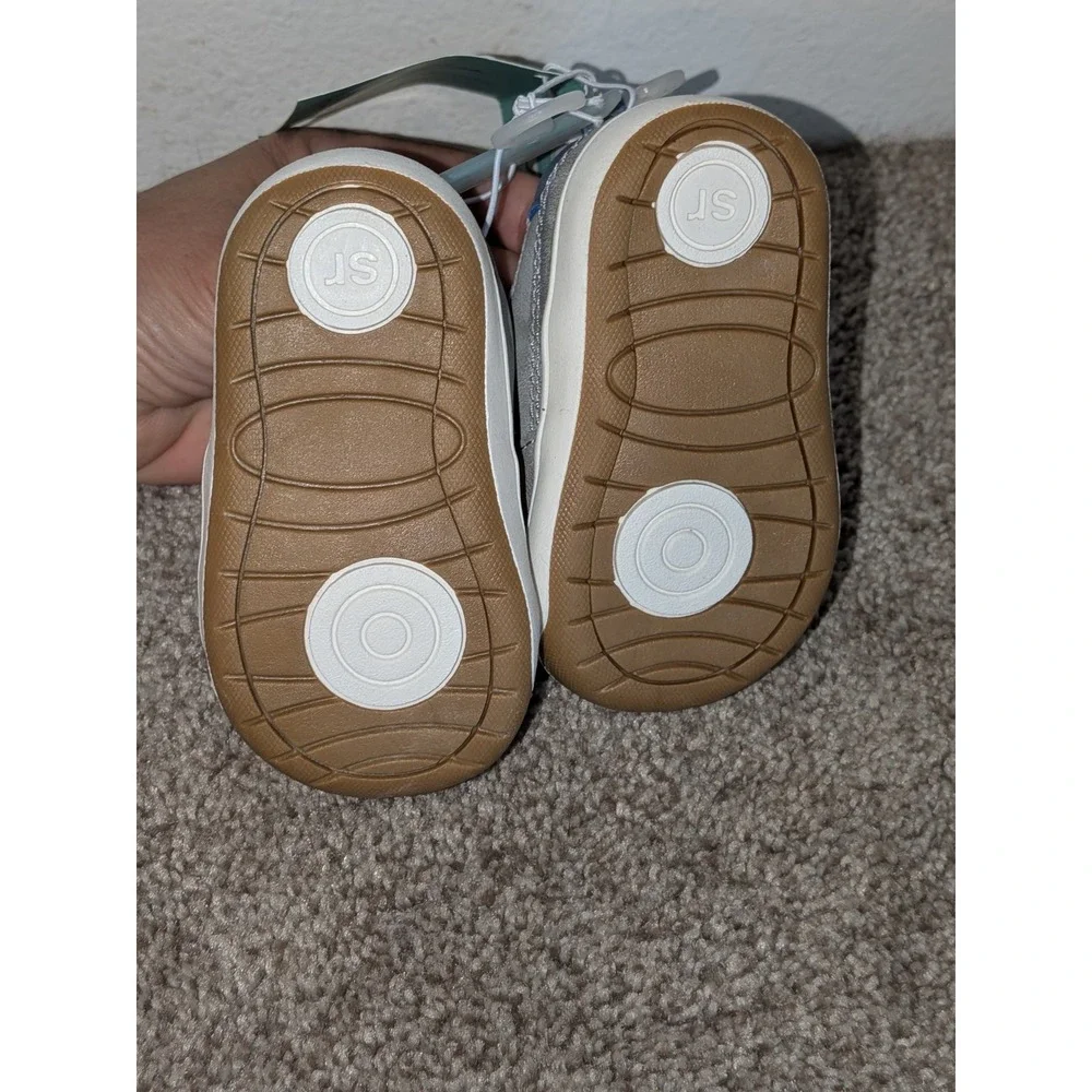 Stride Rite Surprize Gray‎ Sneakers Machine Washable Memory Foam Size 3M NEW